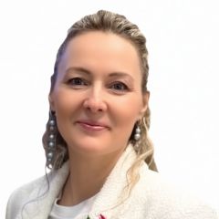 Попова Марина